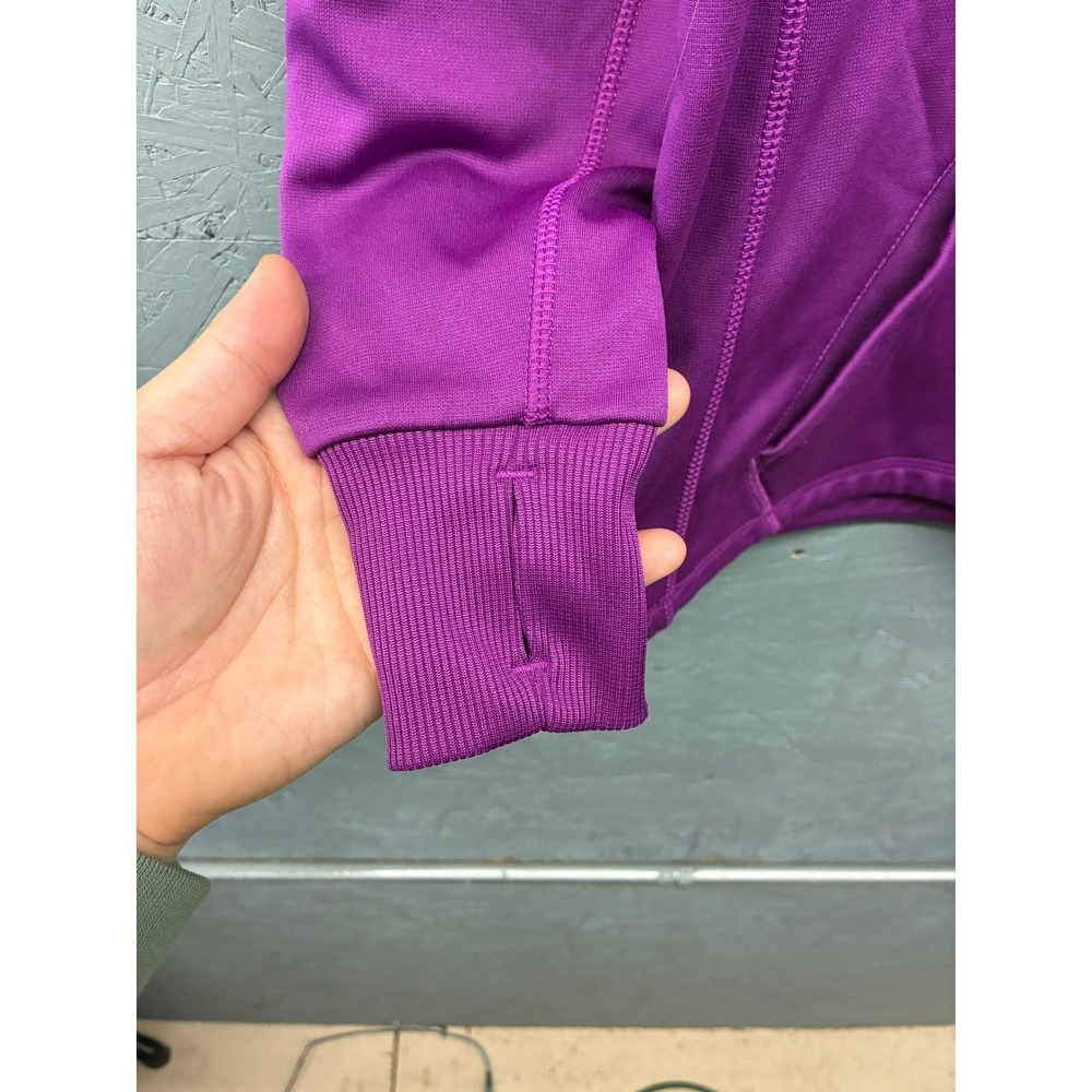 Nike Therma-FIT Graphic Hoodie Sweatshirt Womens S Purple Swoosh Activewear - Picture 3 of 10
